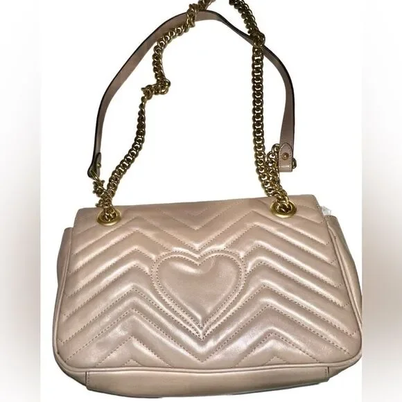 Authentic Gucci GG Small Marmont Matelasse Shoulder Bag - Picture 3 of 8